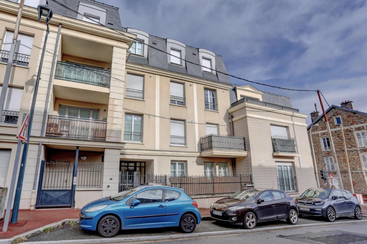 Apartamento Le Curie - Saint Cyr Exterior foto
